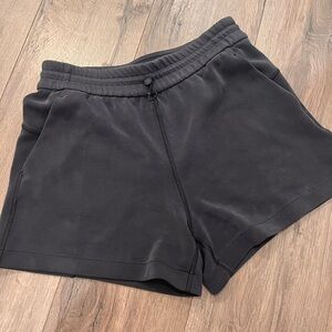 Lululemon Softstreme shorts size 6 black